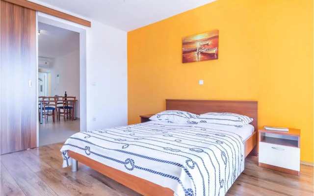 One-Bedroom Apartment with Sea View in Baska Voda
