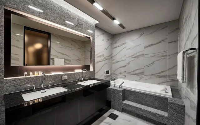Newcz Lct Residence
