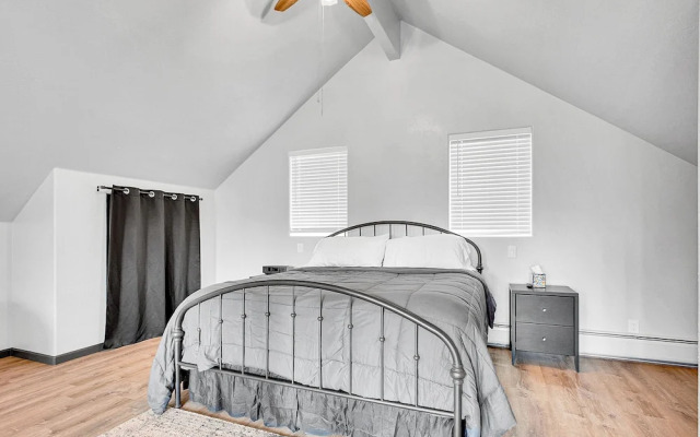 Switchback Basecamp 4 Bedroom Home