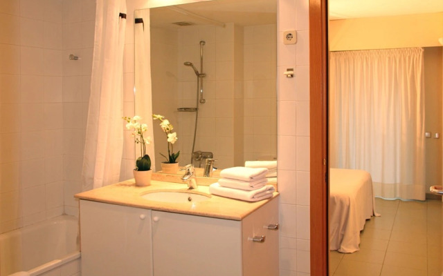 Apartamentos Aura Park Nord