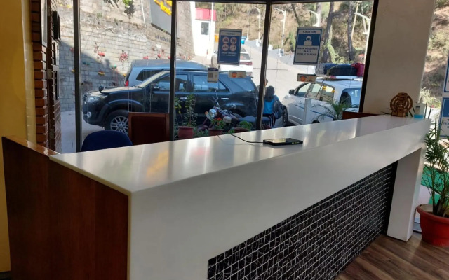 Wood Creek Resort & Spa Kasauli