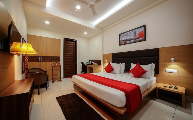 Hotel Grand Regency by JMD Group