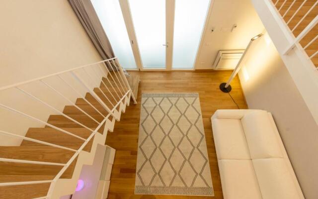 Center Loft Apartment