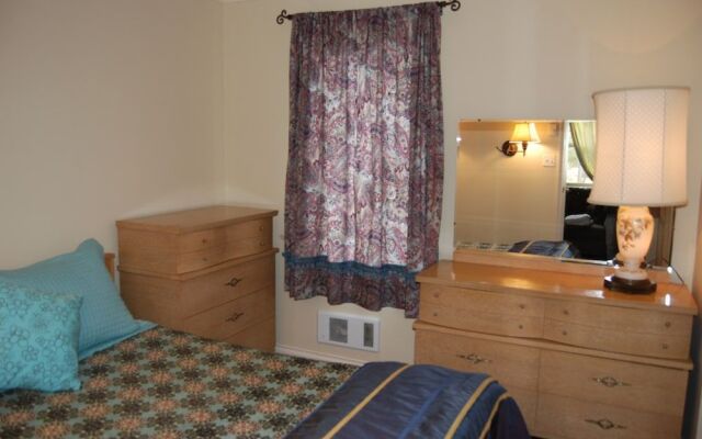 Woodside Inn