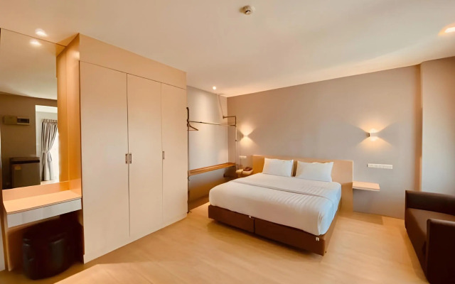 Letana Hotel Samuprakarn