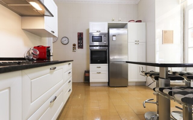 Downtown Premium by Homing