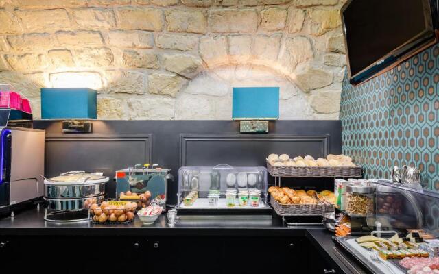 Hôtel Monceau Elysées