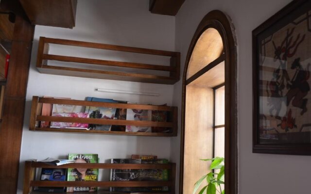 Wulingyuan Tu Youth Hostel