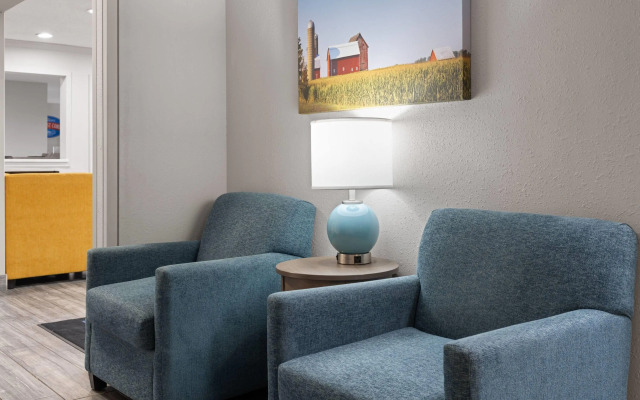 Baymont by Wyndham Davenport