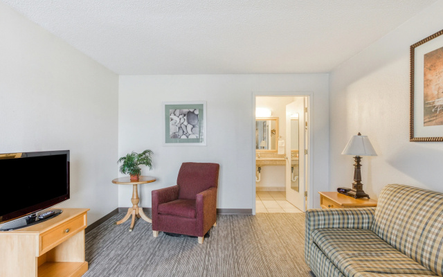 Ramada - Owensboro