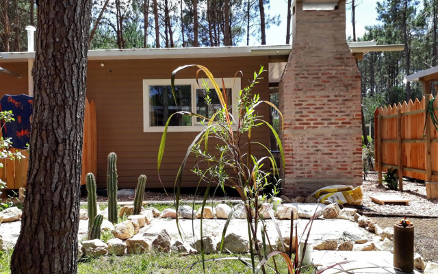 Pinocha Point Bungalows