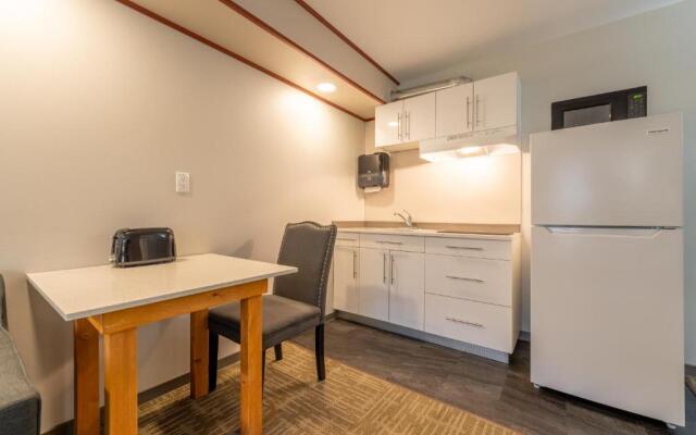 Quality Inn Sunshine Suites