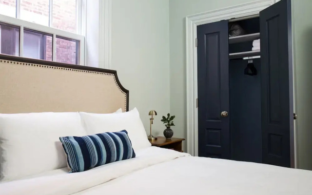 Stunning Back Bay Suites by Sonder