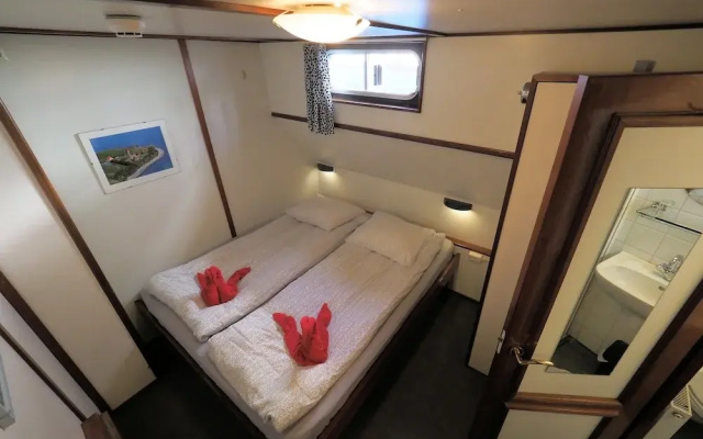 Hotelschip Sarah