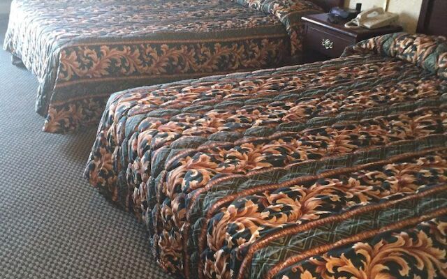 Economy Inn
