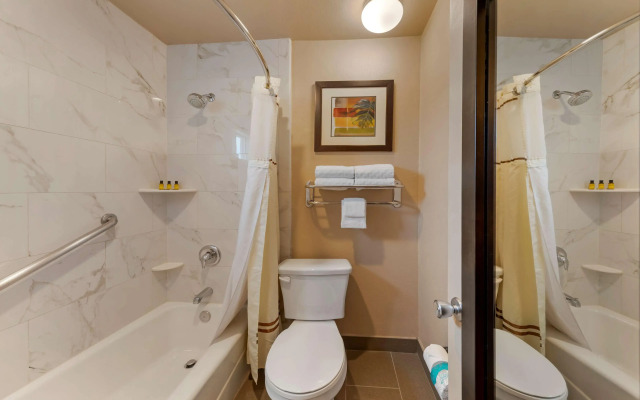 Best Western Plus Pavilions
