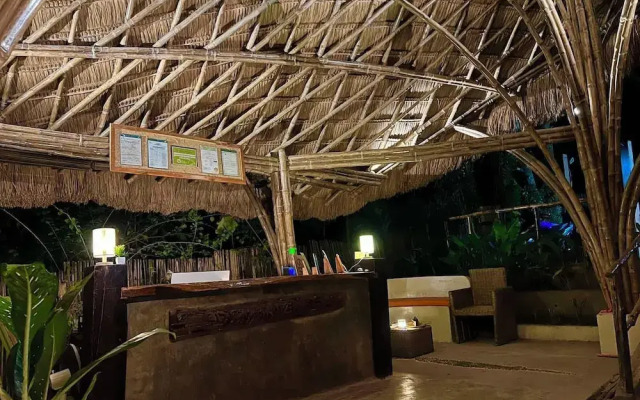 La Colonial Resort