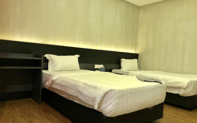 Monaco Boutique Hotel Sadong Jaya