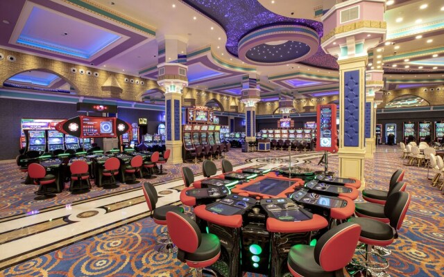 Курортный отель Merit Grand Mosta Casino & SPA