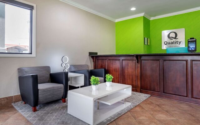 Econo Lodge Inn & Suites Demopolis