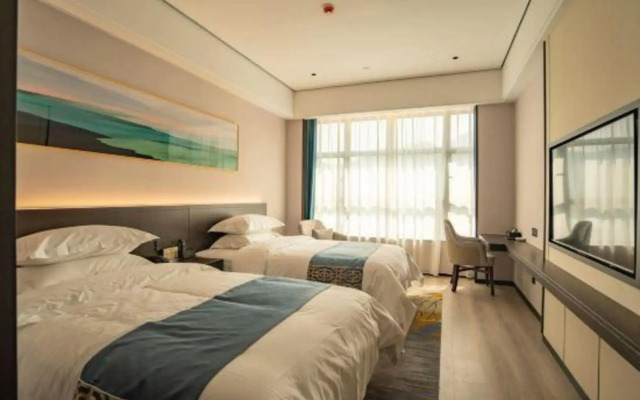Cotton Rose Hotel