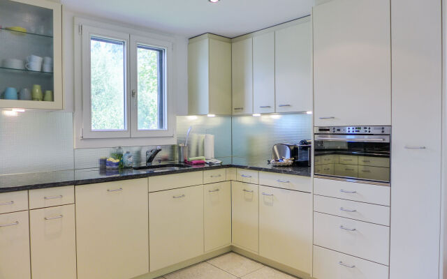 Holiday Home Chalet Aaregg