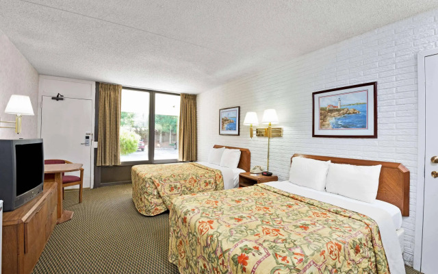 Days Inn by Wyndham Galloway / Atlantic City Area