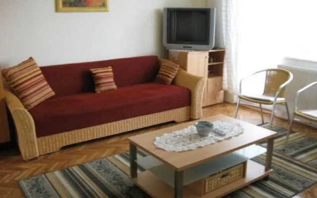 Liliom Apartments Balatonfüred