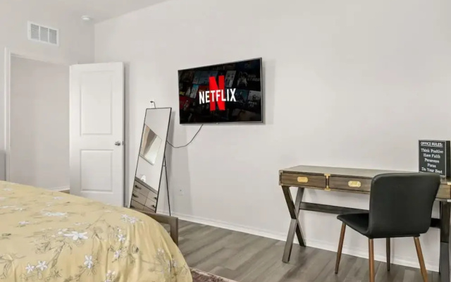 Modern 3BR Home in San Antonio