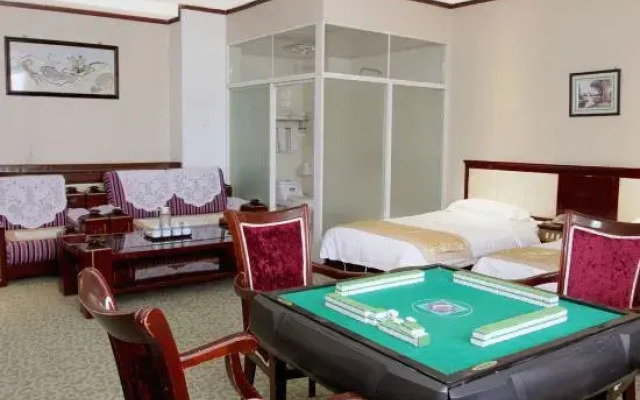 Shennong Hotel