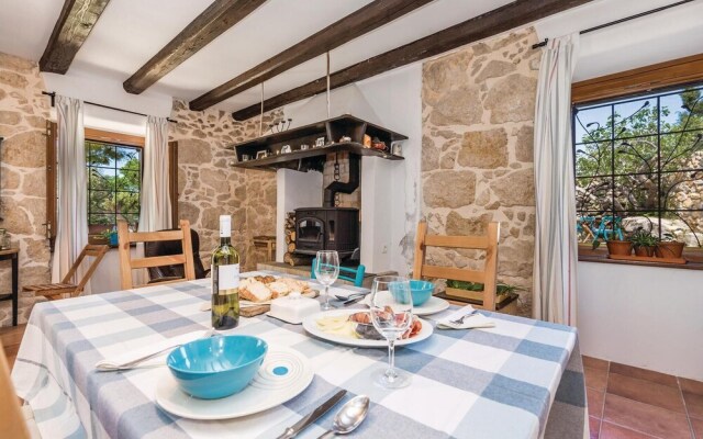 Awesome Home in Novalja With Wifi and 2 Bedrooms