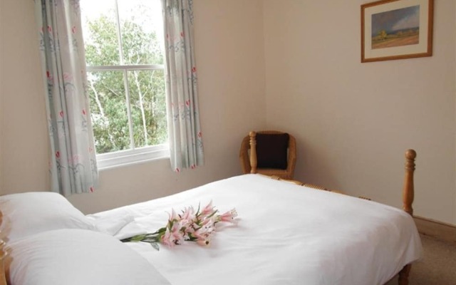 Cozy Holiday Home in Padstow near Beach