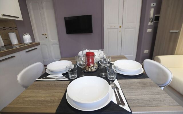 APPARTAMENTO SANTI QUATTRO 1 e 2 - COLOSSEO