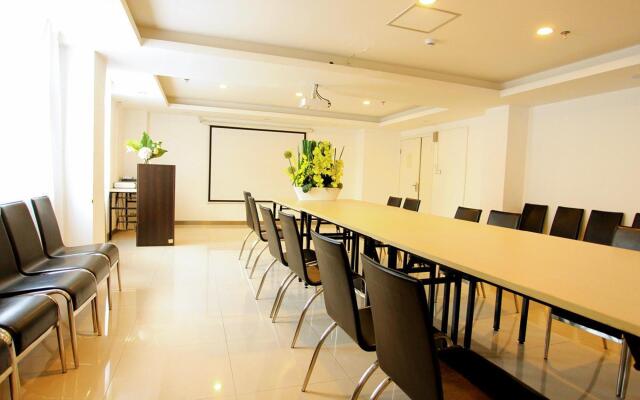 Hanting Hotel Kunming Railway Station