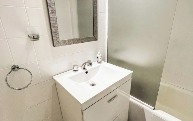 RentUp-Recoleta Dpto luminoso con balcon