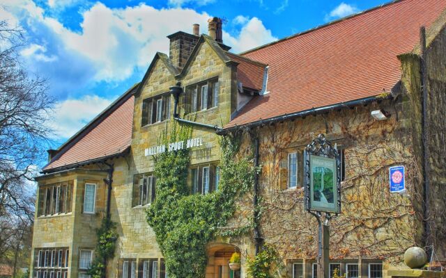 Mallyan Spout Hotel