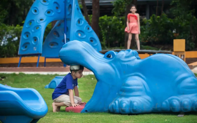 Residency Lake Resort & Spa