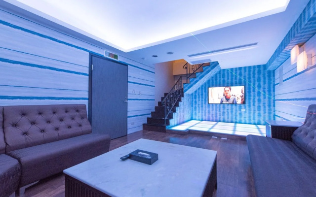 All Fun Business Hotel