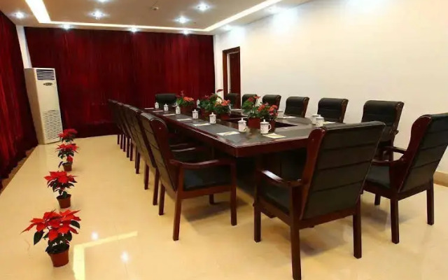 Binjiang Resort Center