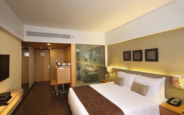 Fortune Select SG Highway, Ahmedabad - Member ITC Hotels' Group