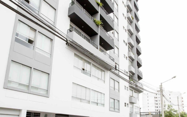 Miraflores Luxury Apartments Alcanfores