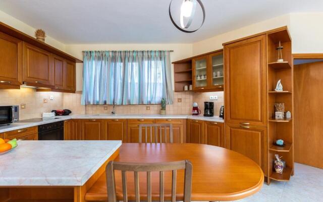 Luxury Apartment 190 m2 Sky & Sea