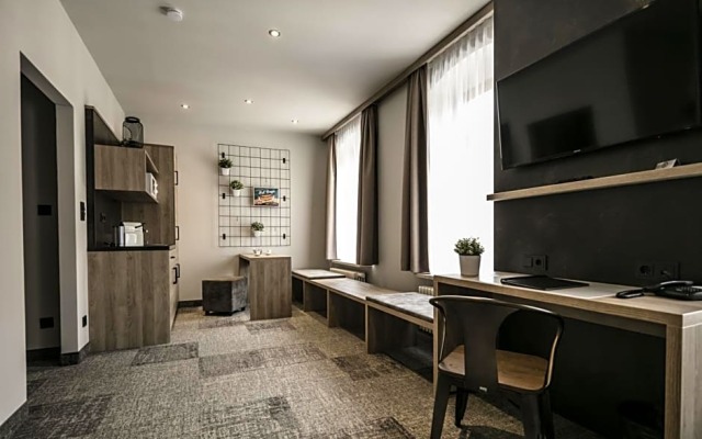 Alexxanders Restaurant & Bordinghouse