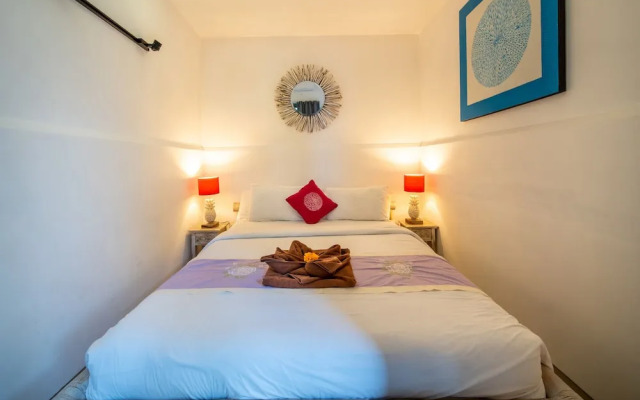 Serene 4br Seminyak Villa with Tropical