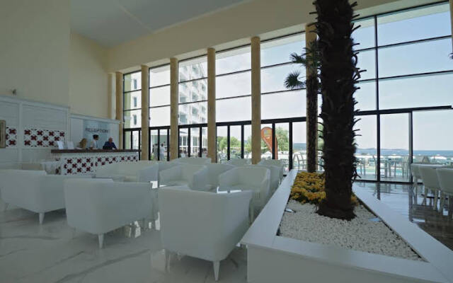 All Inclusive Hotel Perla Beach I Hotel