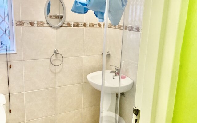 Beautiful Apartment in Century City