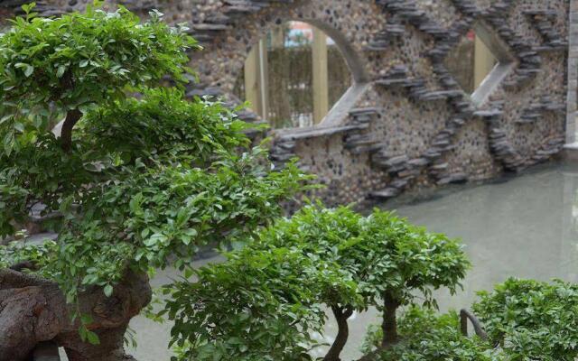 Ane Courtyard Hotel