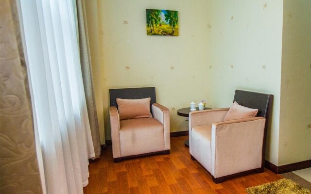Dalian Guohua Holiday Inn