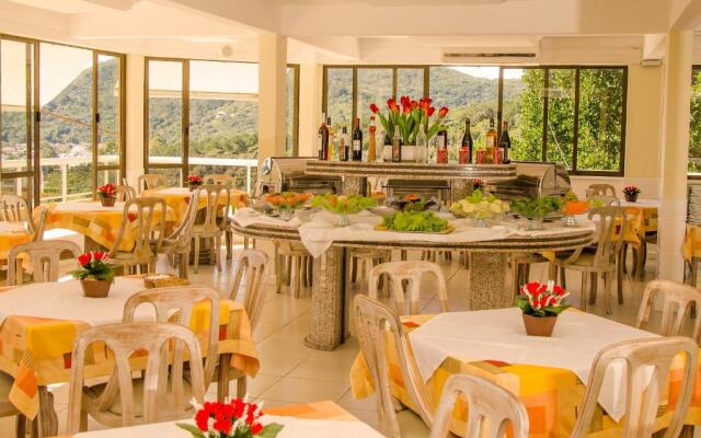 Hotel Morro do Sol