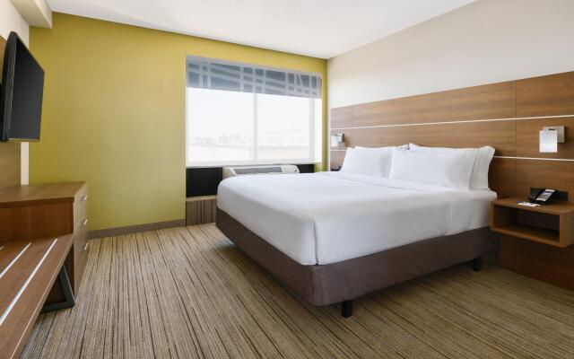 Holiday Inn Express Boston by IHG